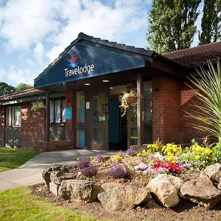 Travelodge Wirral Eastham Hooton Esterno foto